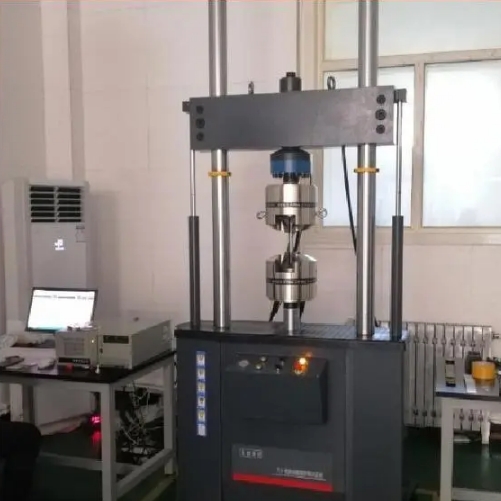 000醫(yī)藥縫線(xiàn)電子式疲勞試驗(yàn)機(jī).png